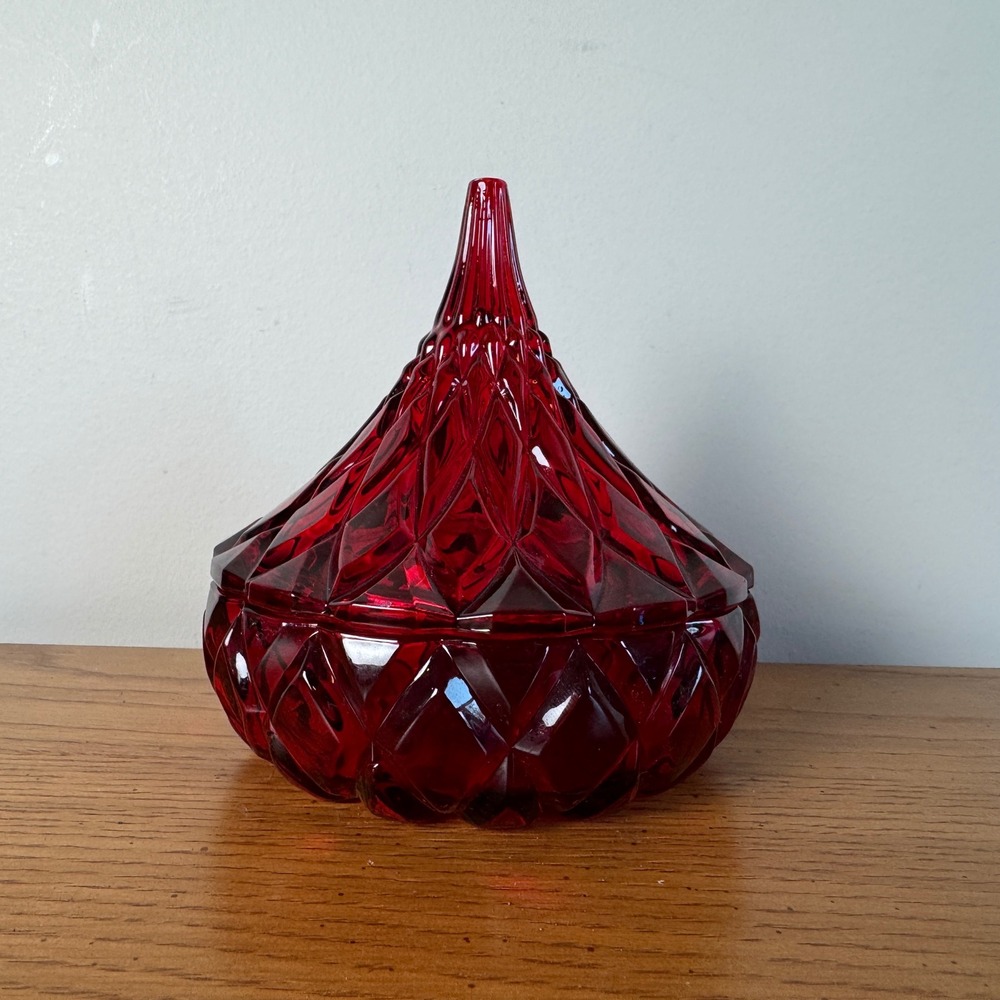 Hershey's Candy Kiss‎ Ruby Red Glass Candy Dish with Lid Crystal Cut Design